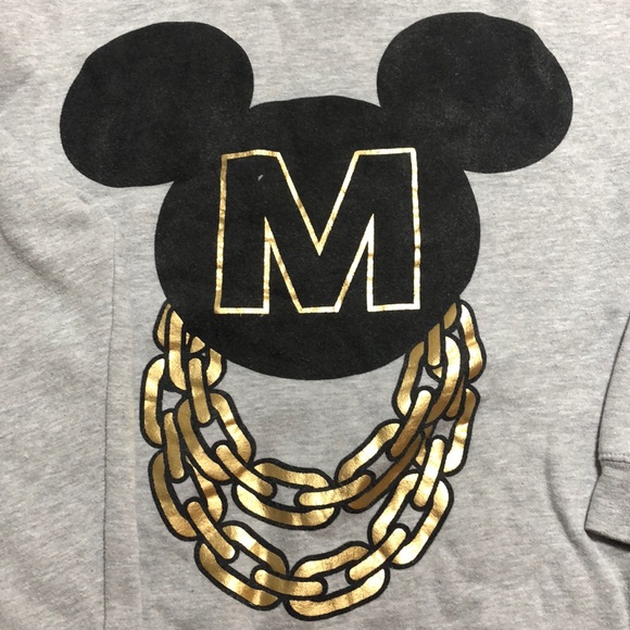 Mickey sweatshirt. - Picture 2 of 3